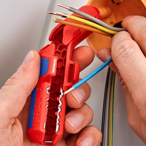 Dao tuốt cáp Knipex 16 95 01 SB – Công cụ đa năng cho thợ điện thumbnail 4